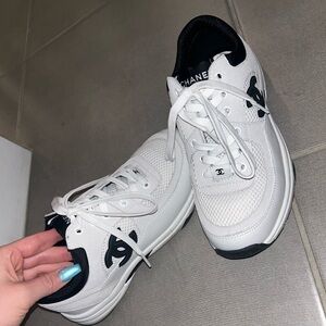 Chanel trainers fits women’s size 7